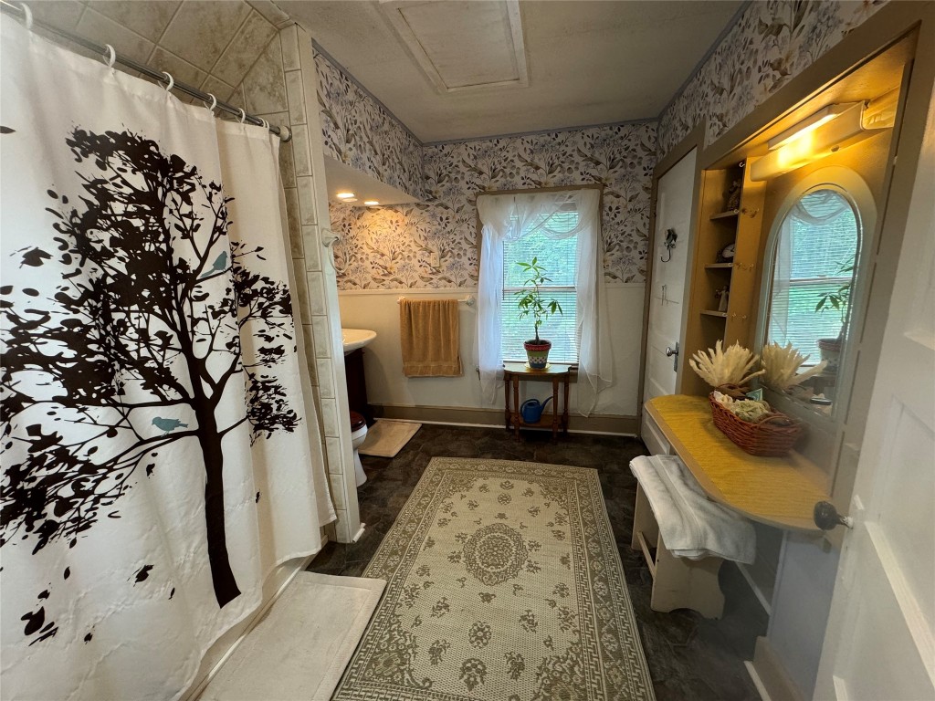 3847 Country Club Road Endicott, NY 13760 - Photo 17 of 25 Gallery Image 17