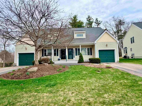 $465,000 | 4 Prince Lane, Raymond, NH 03077