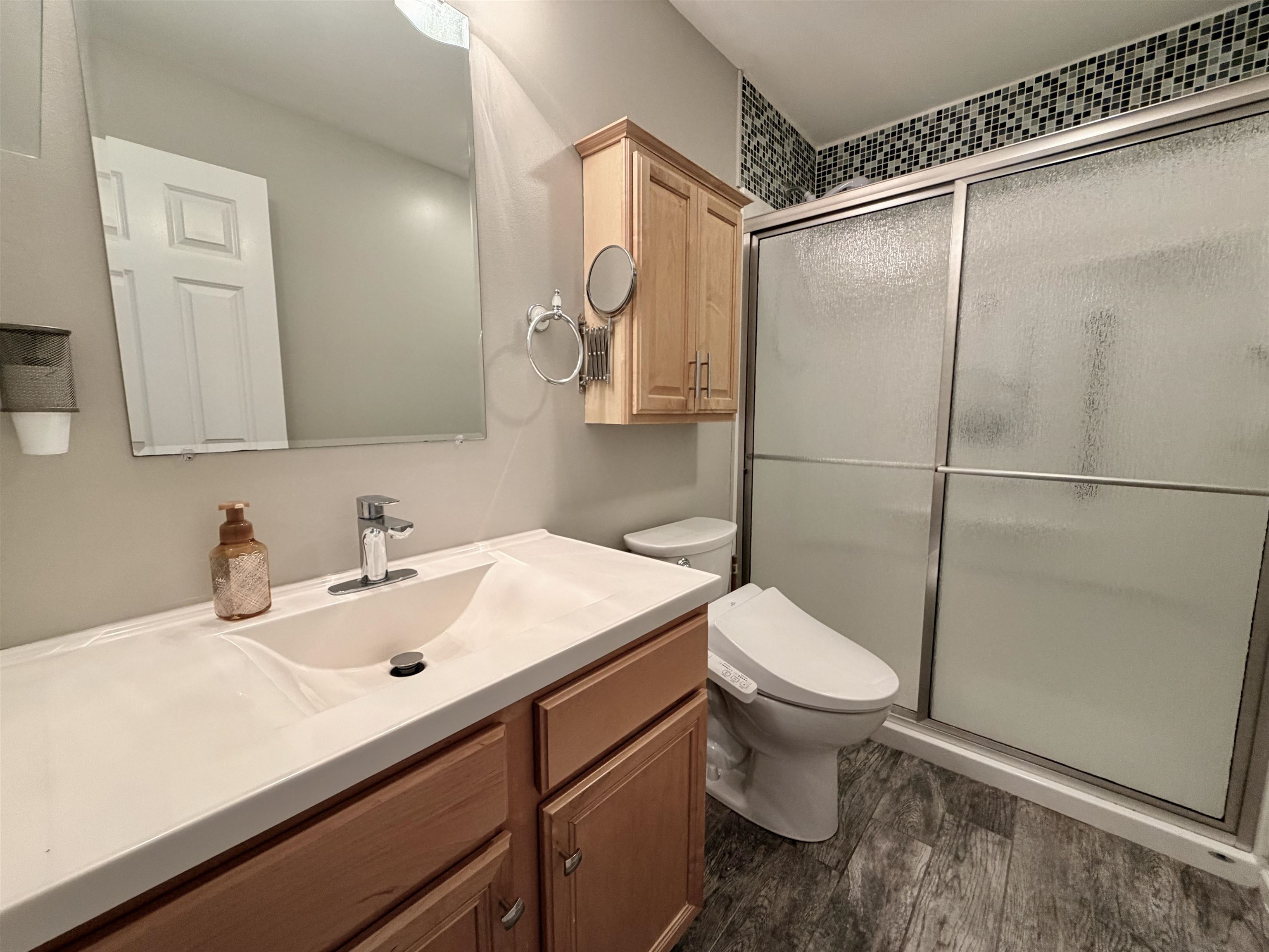 4 Prince Lane Raymond, NH 03077 - Photo 15 of 25