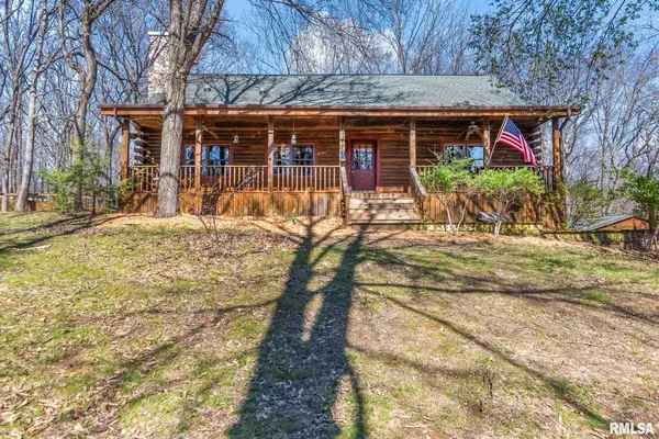 $345,900 | 11266 Timber View Lane, Athens, IL 62613