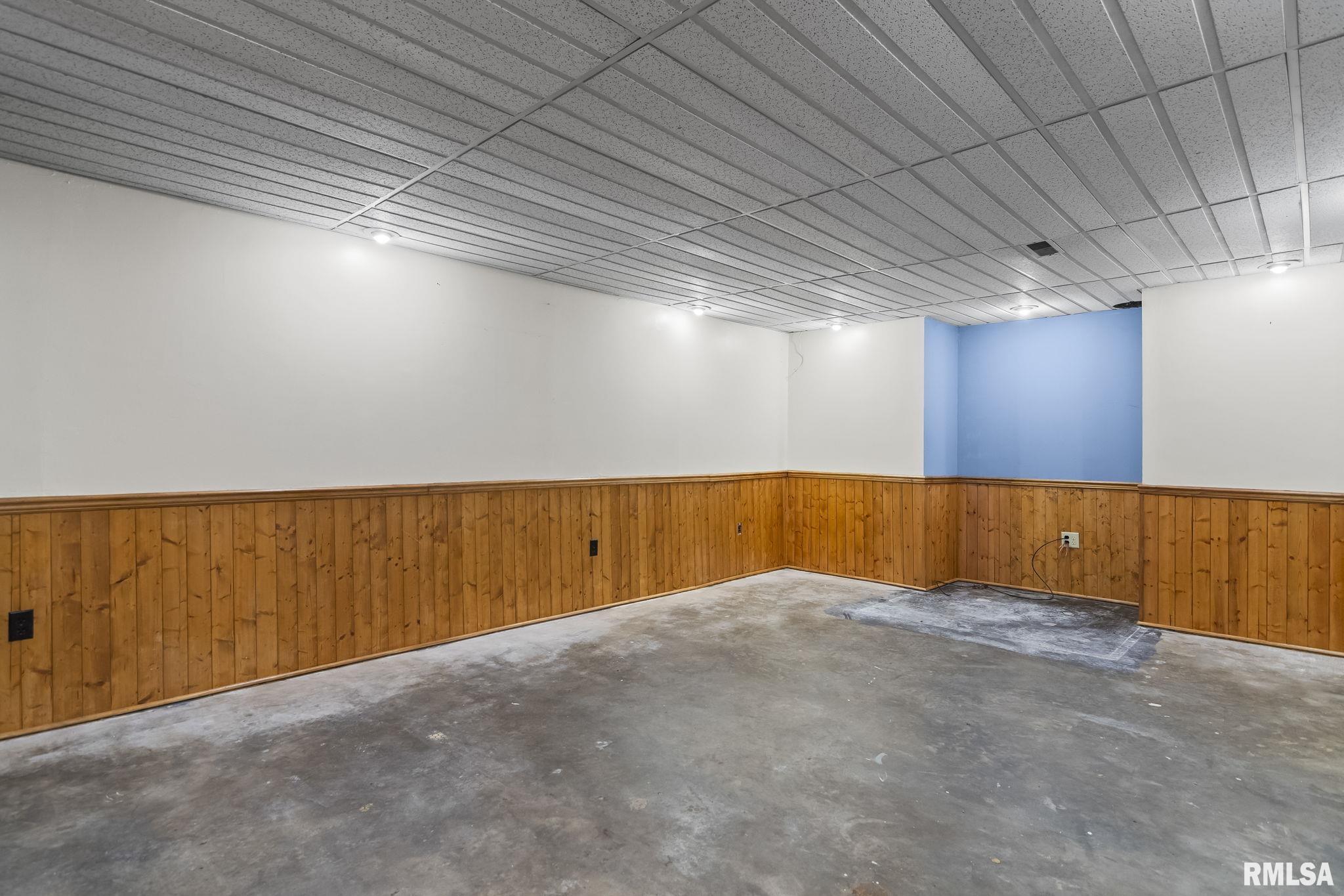 11266 Timber View Lane Athens, IL 62613 - Photo 38 of 46