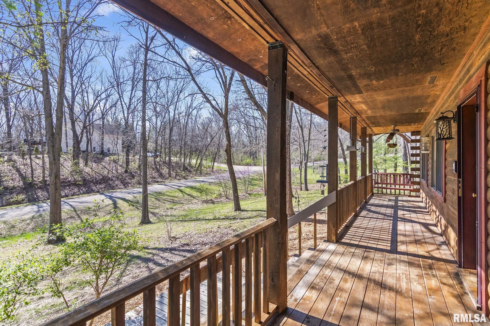 11266 Timber View Lane Athens, IL 62613 - Photo 4 of 46