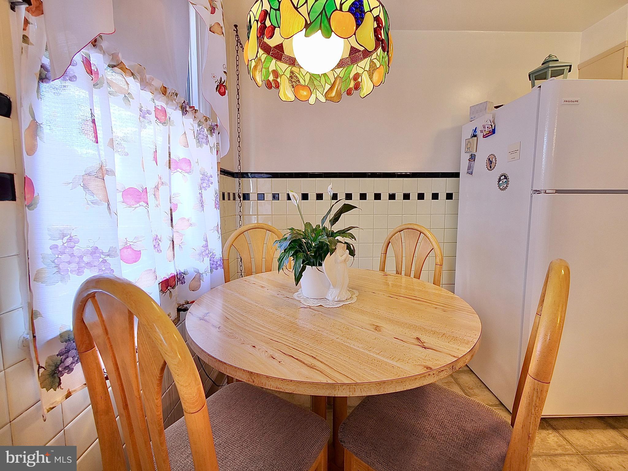 328 Rively Avenue Collingdale, PA 19023 - Photo 11 of 35 Gallery Image 11