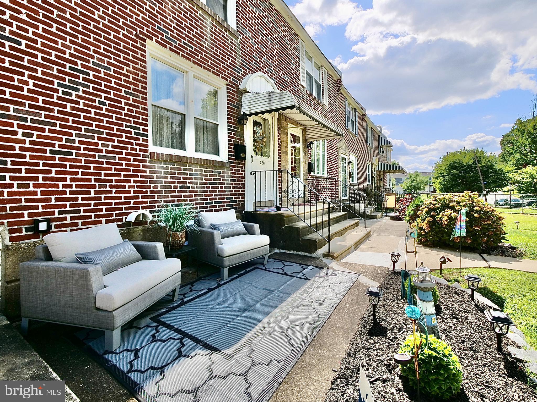 328 Rively Avenue Collingdale, PA 19023 - Photo 4 of 35 Gallery Image 4