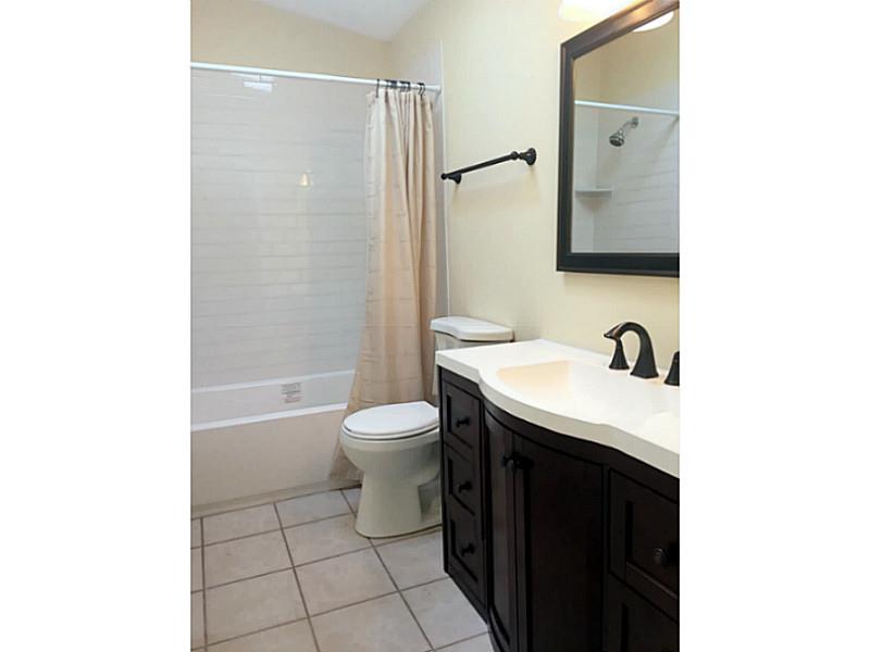 660 Point Judith Road, Unit D 4 Narragansett, RI 02882 - Photo 11 of 18 Bathroom. Full bathroom on 2nd floor
