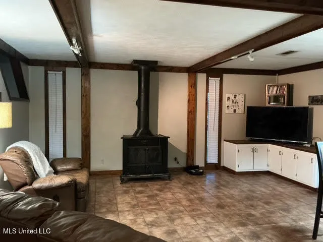 $275,000 | 120 Barkwood Road, Carthage, MS 39051