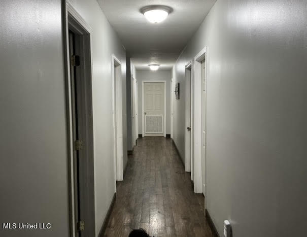 120 Barkwood Road Carthage, MS 39051 - Photo 10 of 20 Bedroom Hallway