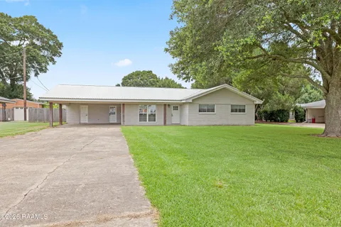 $268,000 | 916 Heart D Farm Road, Youngsville, LA 70592