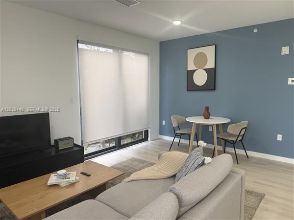 2201 Polk Street, Unit 101 Hollywood, FL 33020 - Photo 5 of 18