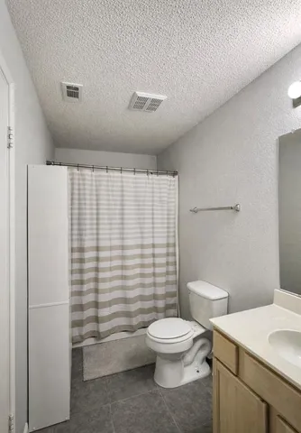 a view of an outdoor space and a yard