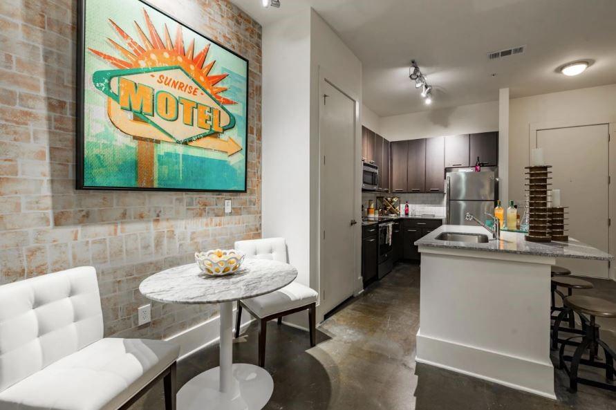 1391 Collier Road Northwest, Unit 2211 Atlanta, GA 30318 - Photo 4 of 43