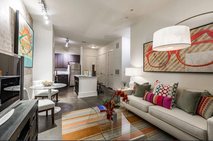 1391 Collier Road Northwest, Unit 2211 Atlanta, GA 30318 - Photo 8 of 43