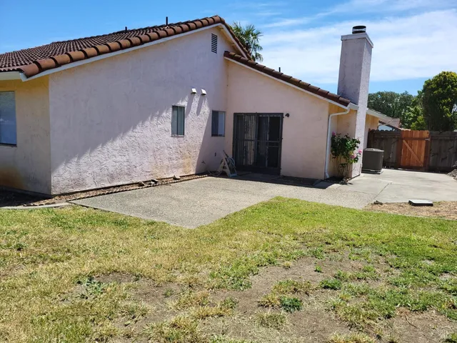$2,500 | 1801 Rhine Court, Fairfield, CA 94533