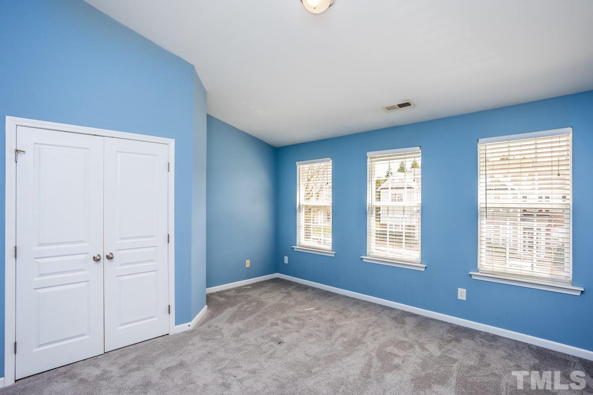 7852 Silverthread Lane Raleigh, NC 27617 - Photo 12 of 19