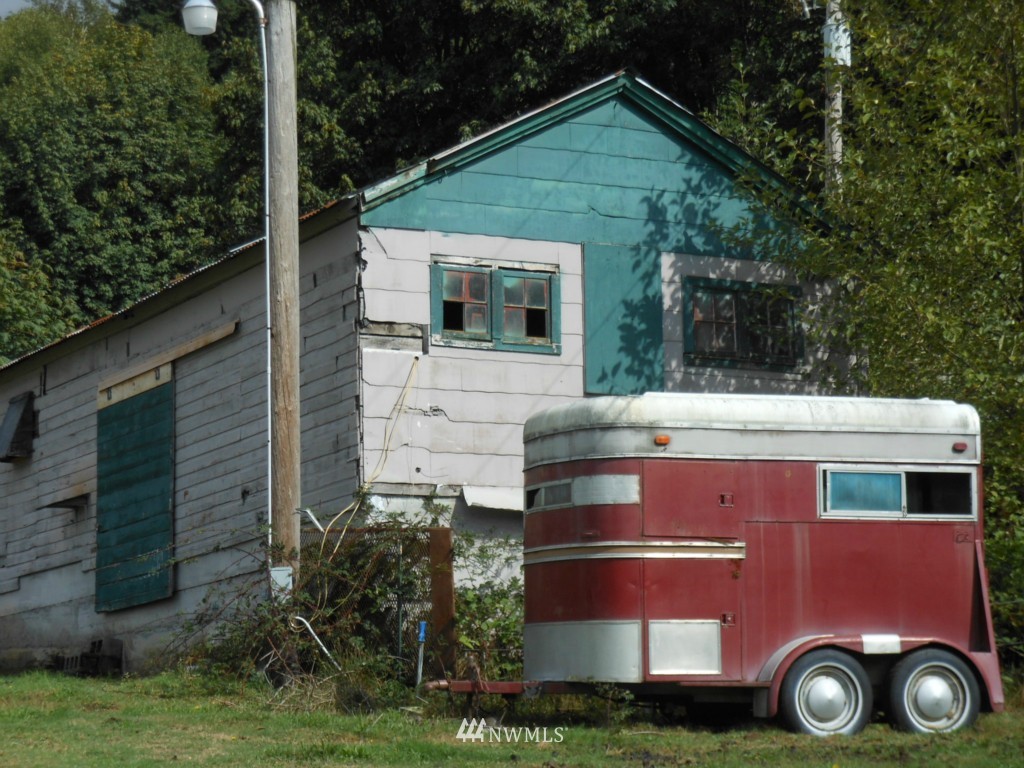 5359 Tenneson Road Sedro-Woolley, WA 98284 - Photo 15 of 18 Gallery Image 15
