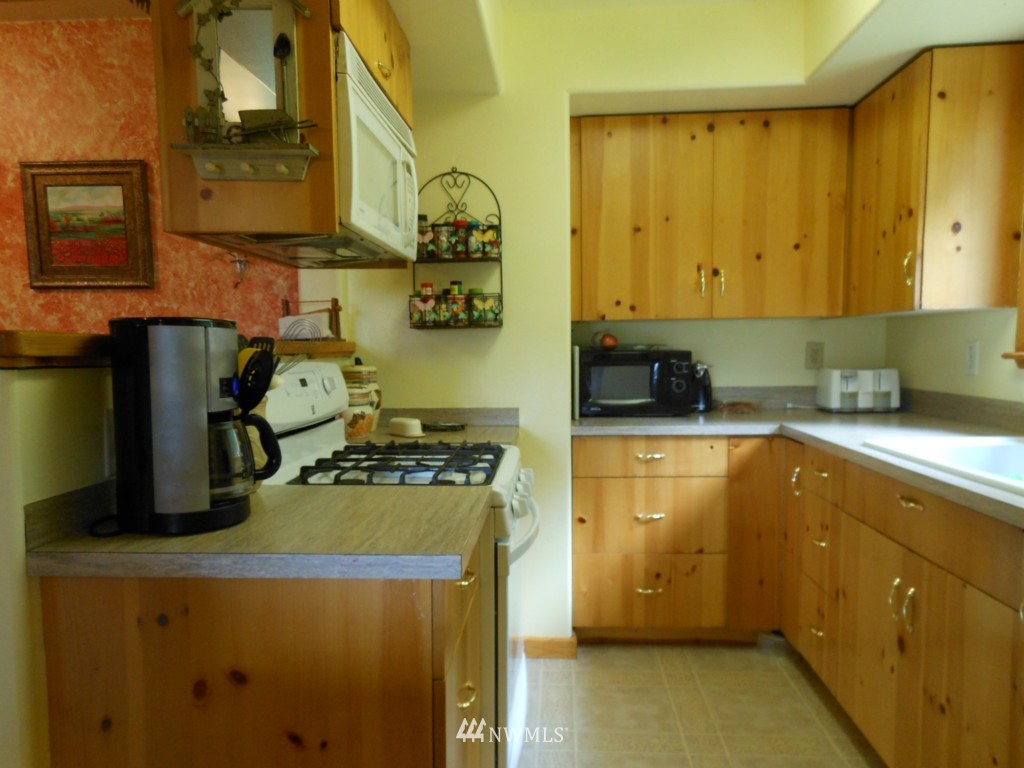 5359 Tenneson Road Sedro-Woolley, WA 98284 - Photo 10 of 18 Gallery Image 10