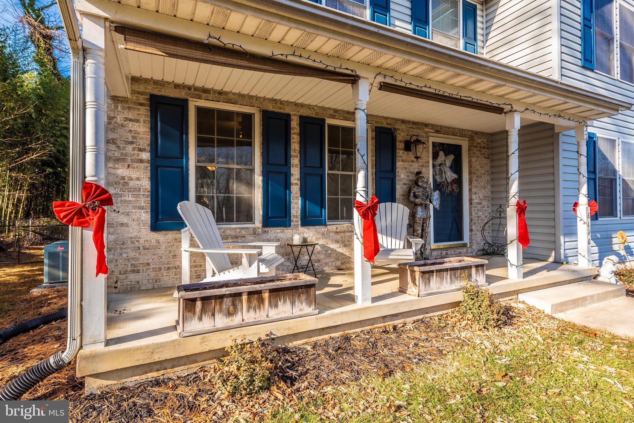 6140 Bartonsville Road Frederick, MD 21704 - Photo 2 of 60 QUAINT FRONT PORCH