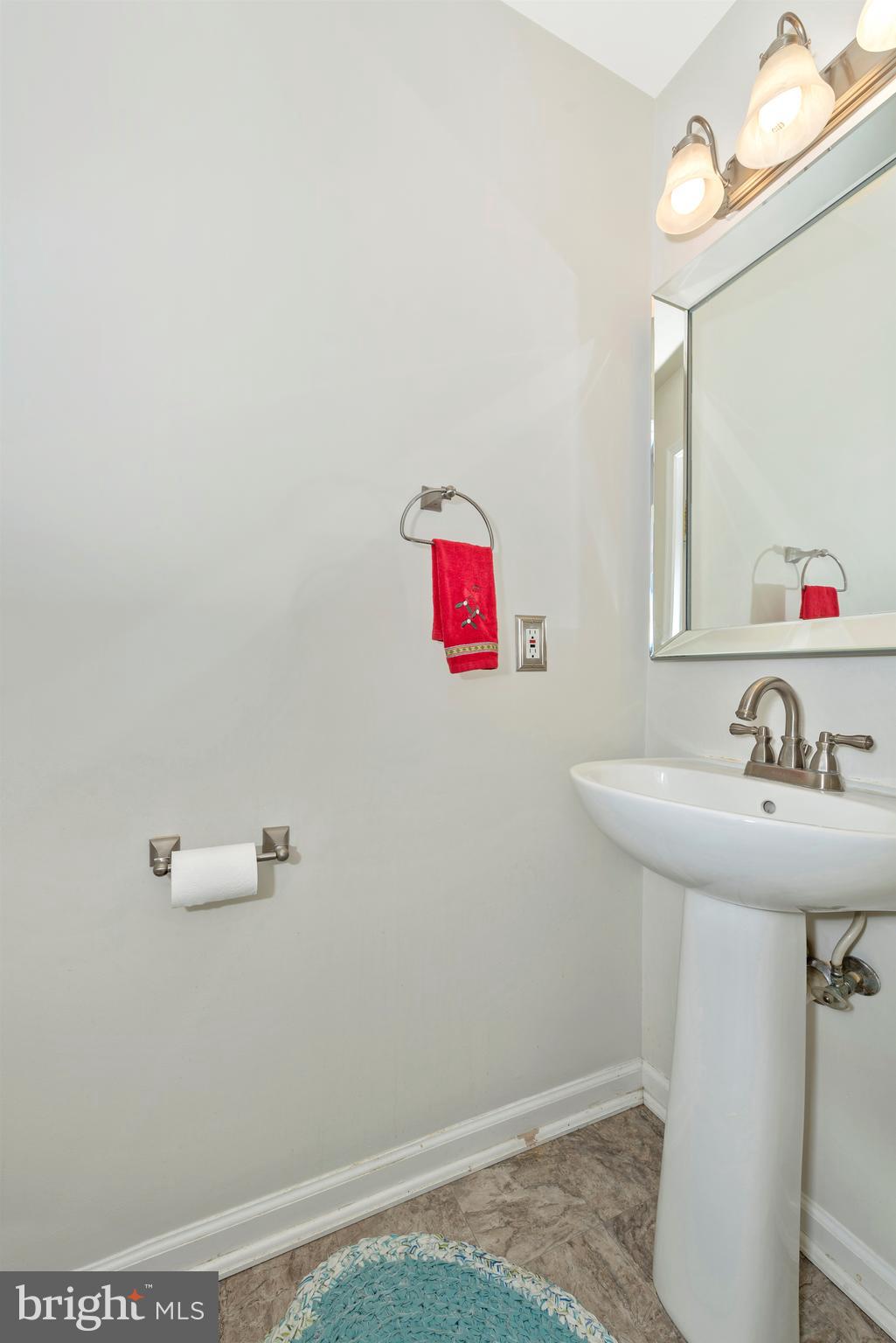 6140 Bartonsville Road Frederick, MD 21704 - Photo 31 of 60 Powder Room between dining room and kitchen.