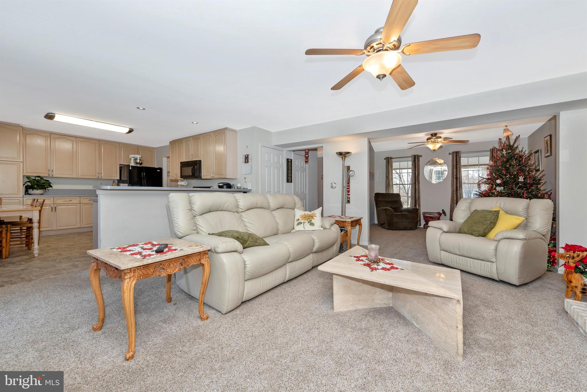 6140 Bartonsville Road Frederick, MD 21704 - Photo 36 of 60 Family room