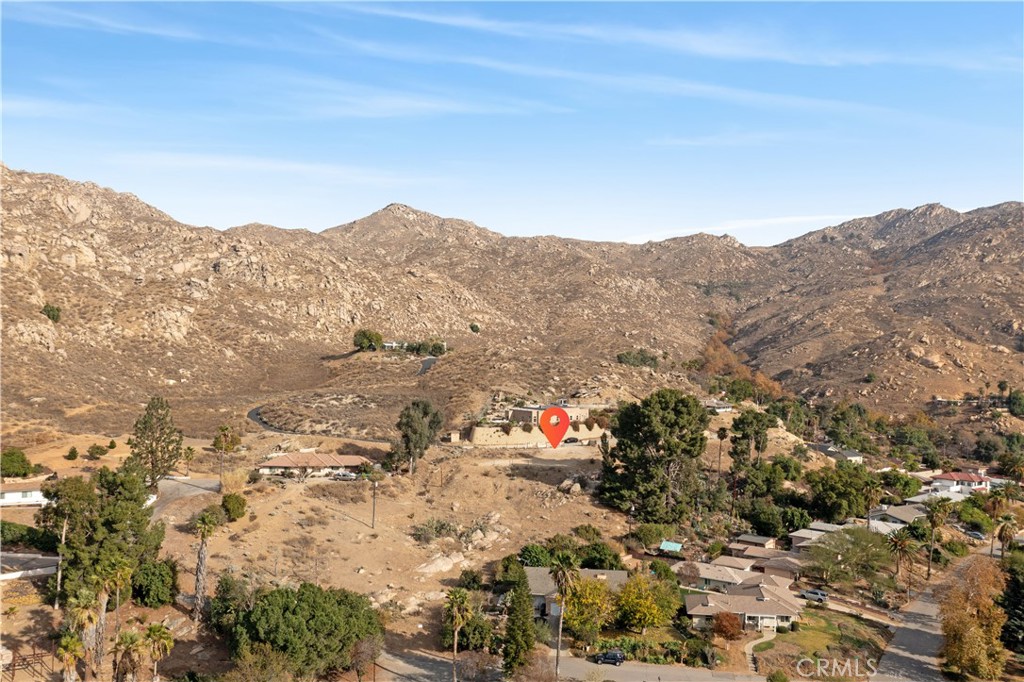 2935 Galaxie Heights Road Riverside, CA 92507 - Photo 25 of 35