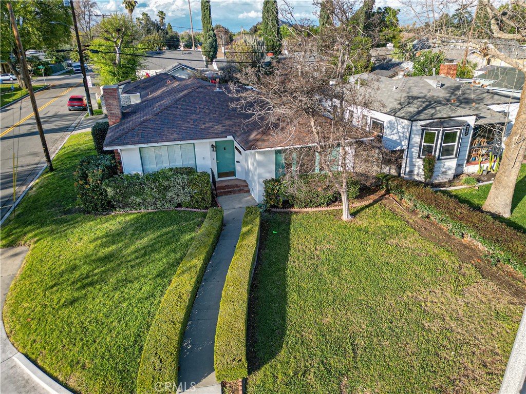 4693 Central Riverside, CA 92506 - Photo 27 of 31 a view of a house with a yard