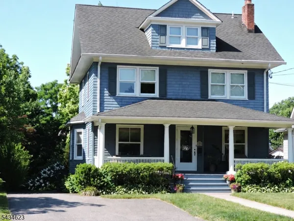 $5,500 | 186 Godwin Avenue, Ridgewood, NJ 07450