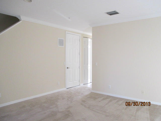 4274 West Main Street Jupiter, FL 33458 - Photo 14 of 20 Living Room