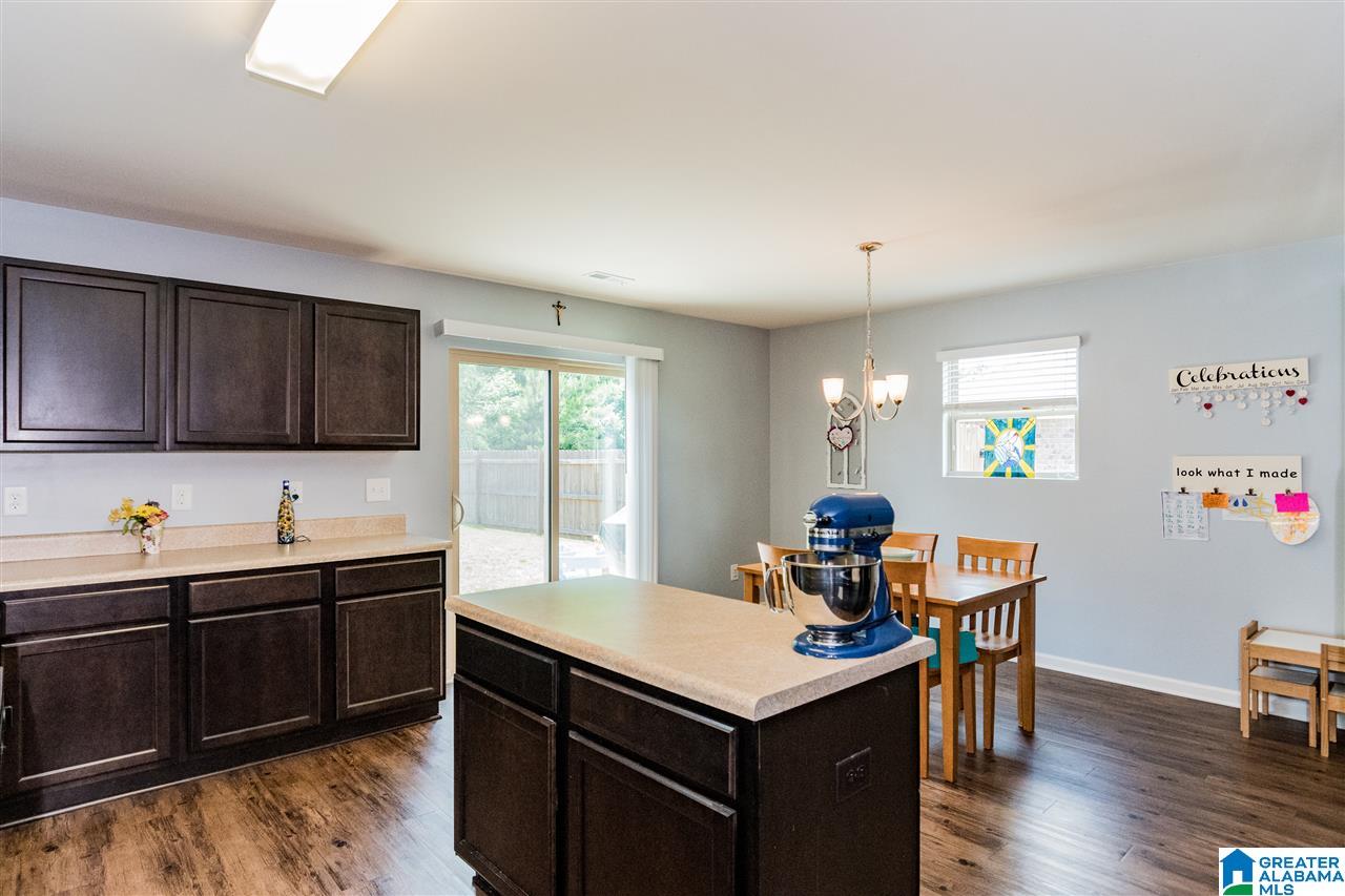 198 Sarah Way Kimberly, AL 35091 - Photo 8 of 40
