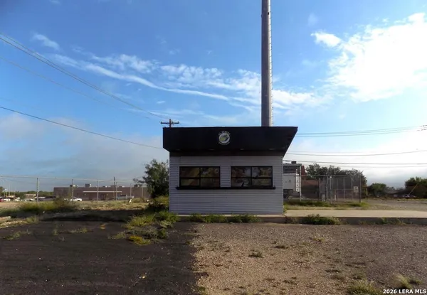 $66,300 | 2173 2nd Street, Eagle Pass, TX 78852