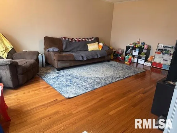 $185,000 | 403 Pendik Street, Jacksonville, IL 62650