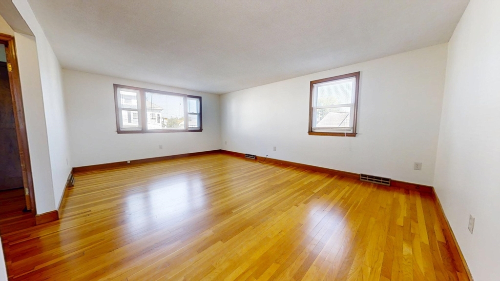 25-27 King Street Watertown, MA 02472 - Photo 10 of 21