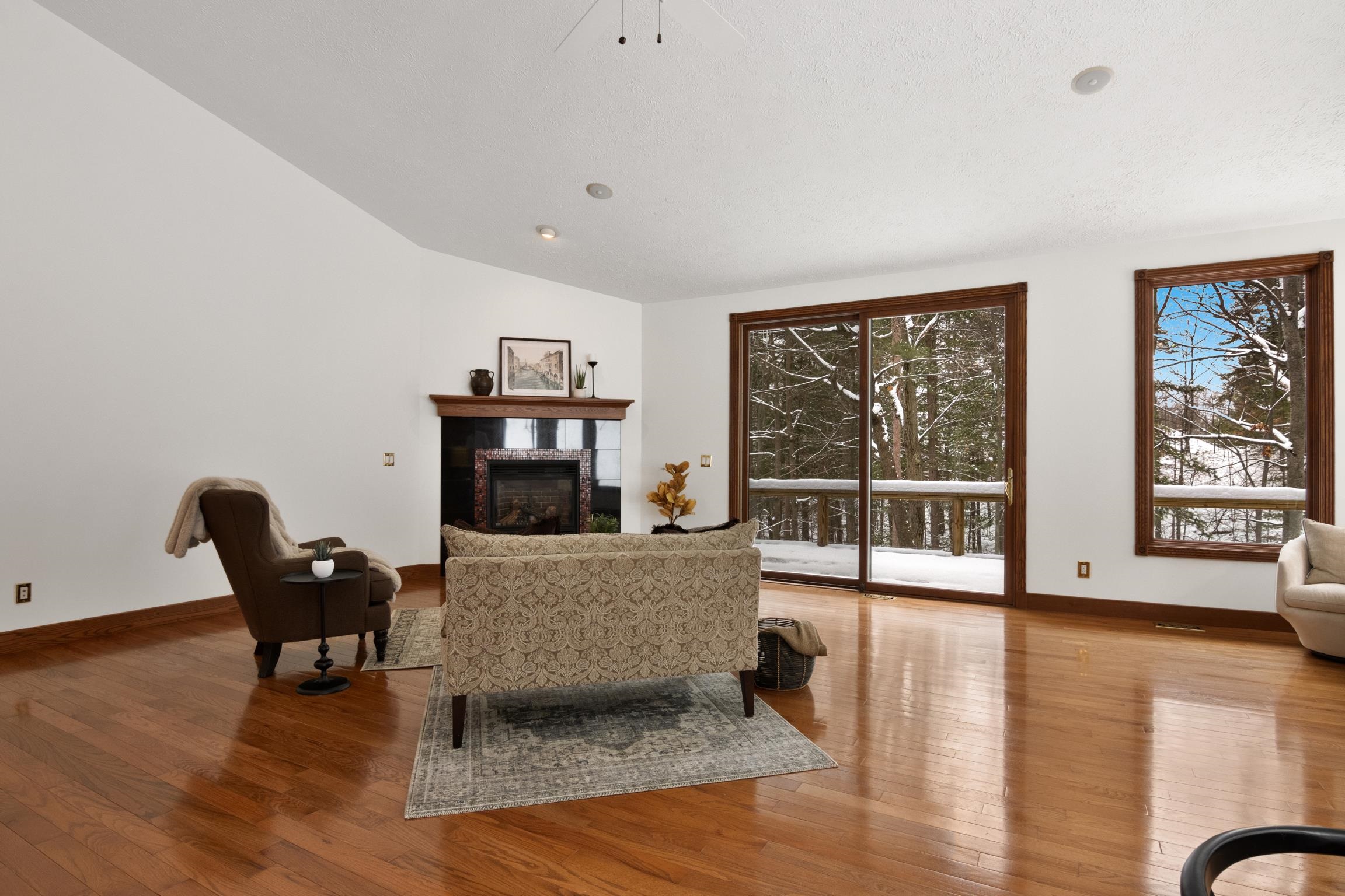 240 Red Fox Ridge Traverse City, MI 49686 - Photo 5 of 46 1930157-23e255ce-fee8-4af3-94d8-4ee7de5a9a96.JPG