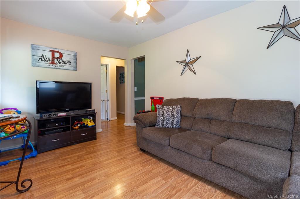 3367 Philadelphia Church Road Dallas, NC 28034 - Photo 9 of 10 Gallery Image 9