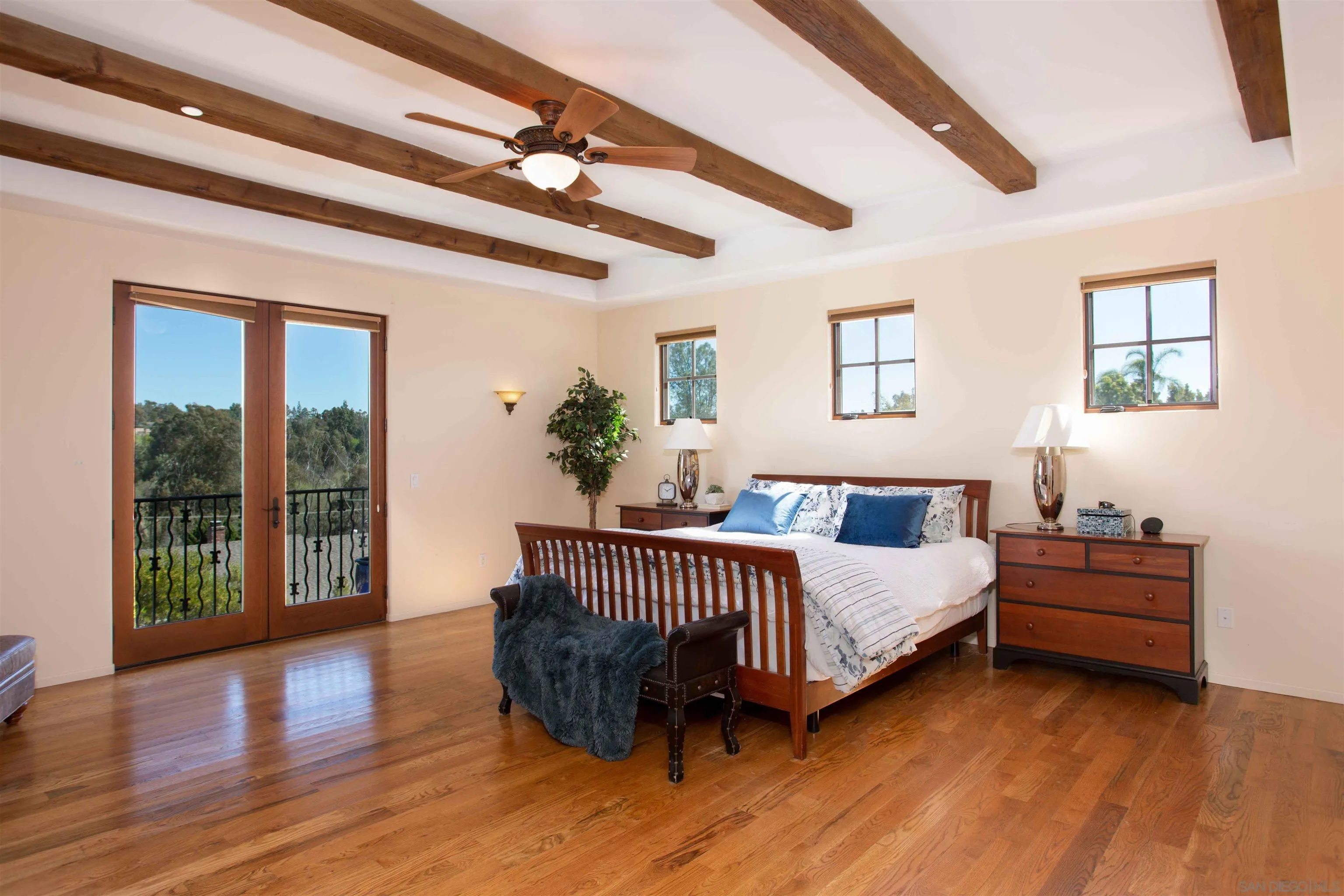 2624 Lone Jack Road Encinitas, CA 92024 - Photo 12 of 37 a bed room with a bed and a window