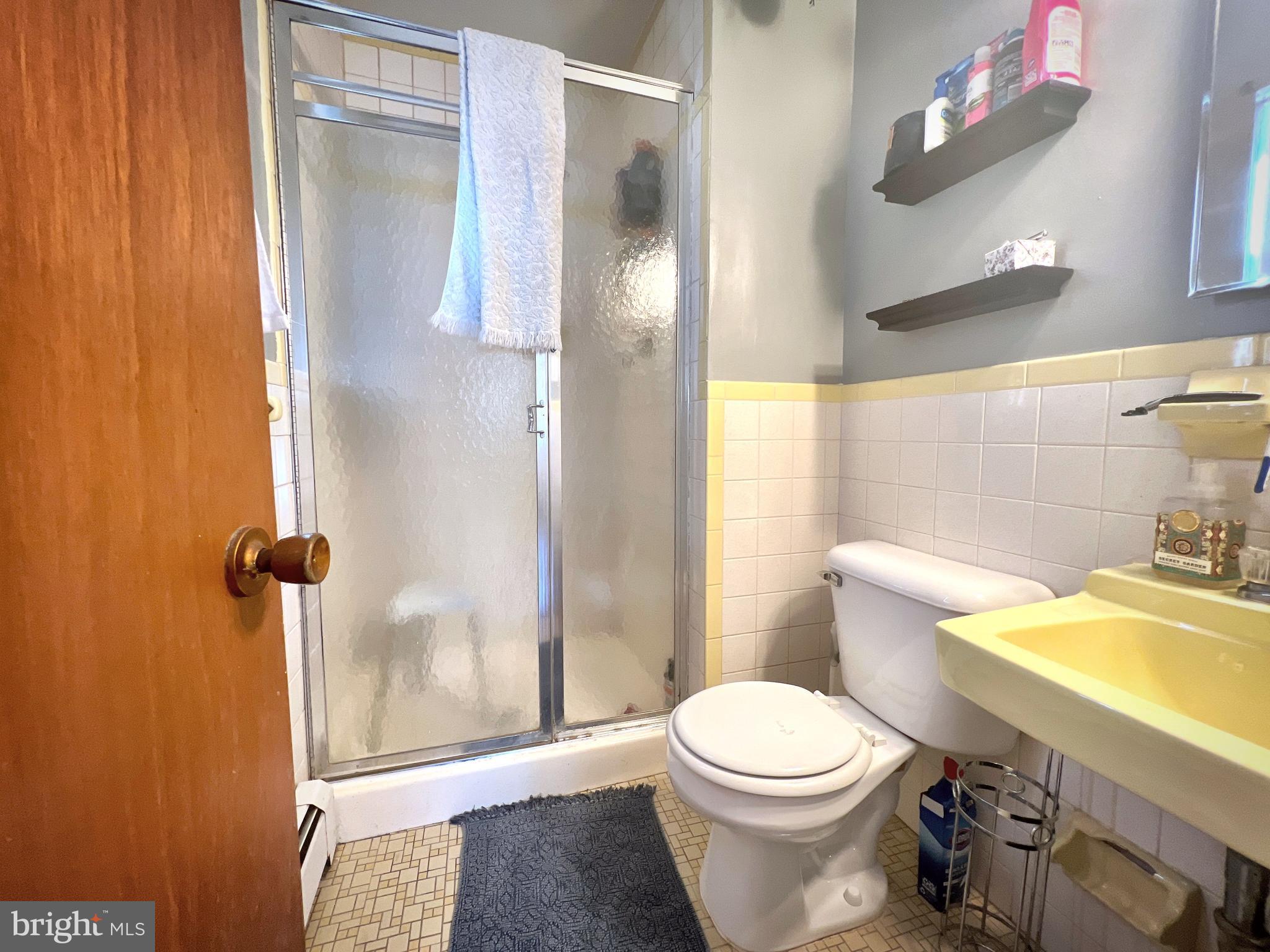 845 West Bells Mill Road Philadelphia, PA 19128 - Photo 17 of 25