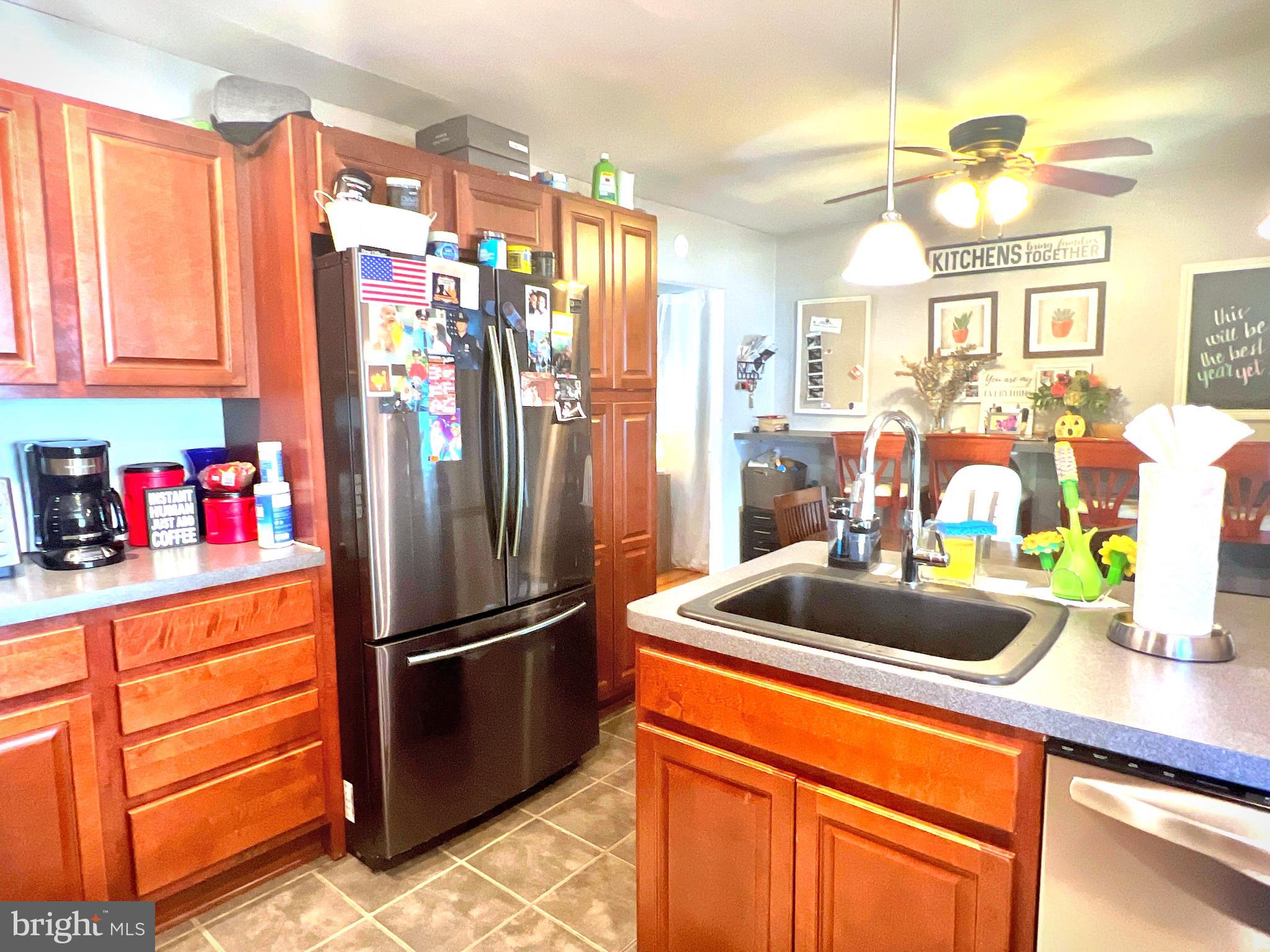 845 West Bells Mill Road Philadelphia, PA 19128 - Photo 7 of 25