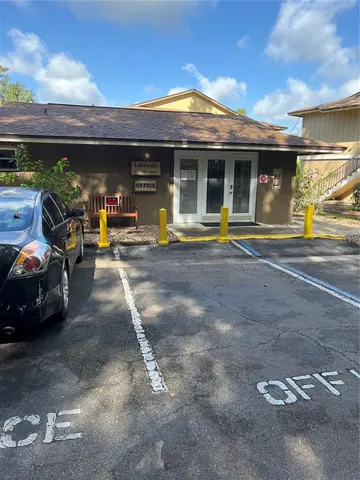 $168,000 | 120 Hibiscus Woods Court, Unit 11B, Deltona, FL 32725