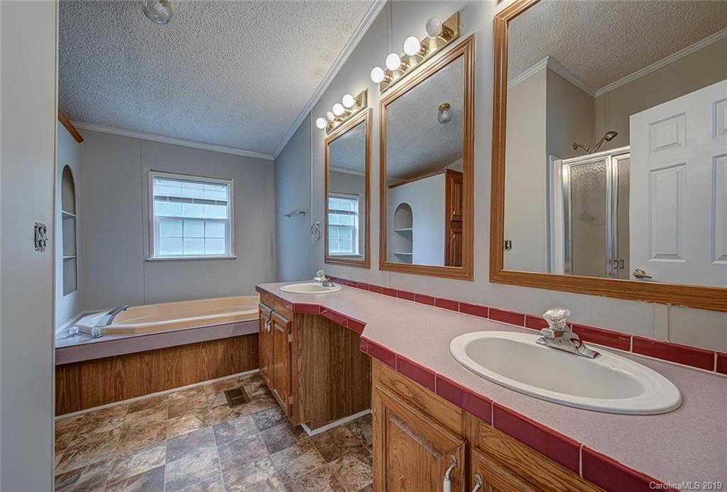 125 Cooks Lake Road Gastonia, NC 28056 - Photo 16 of 22