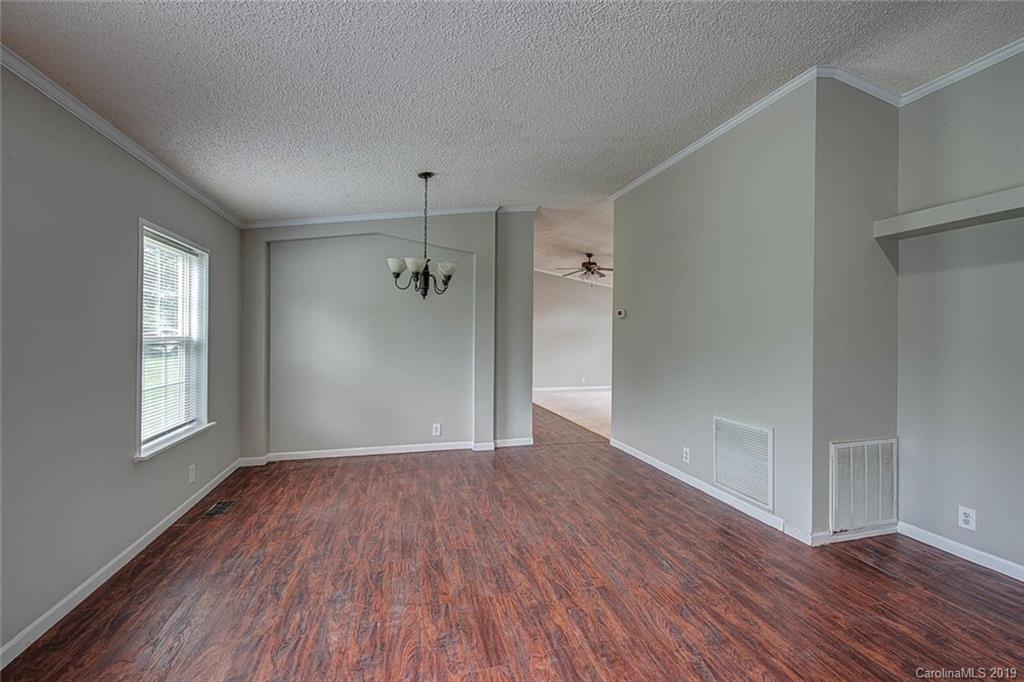 125 Cooks Lake Road Gastonia, NC 28056 - Photo 7 of 22