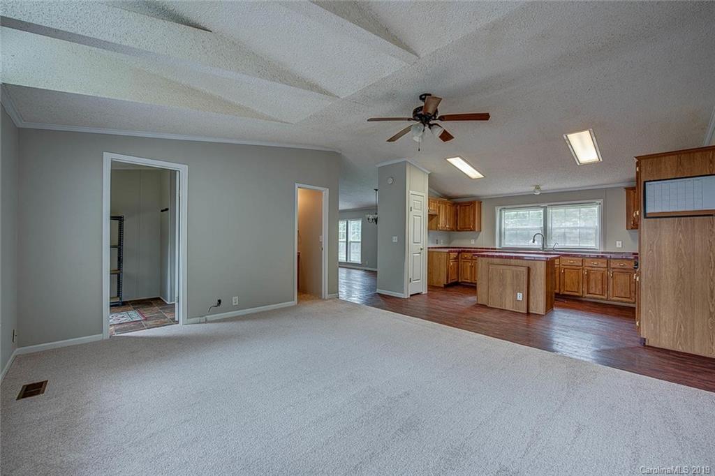 125 Cooks Lake Road Gastonia, NC 28056 - Photo 9 of 22