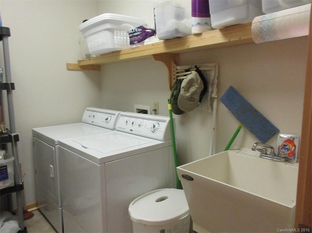 53 Lucerne Strasse Road, Unit 66 Marion, NC 28752 - Photo 28 of 30 Gallery Image 28