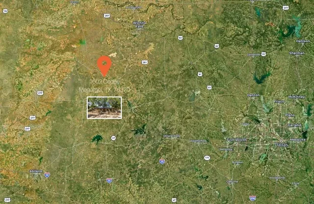 a view of a bathroom