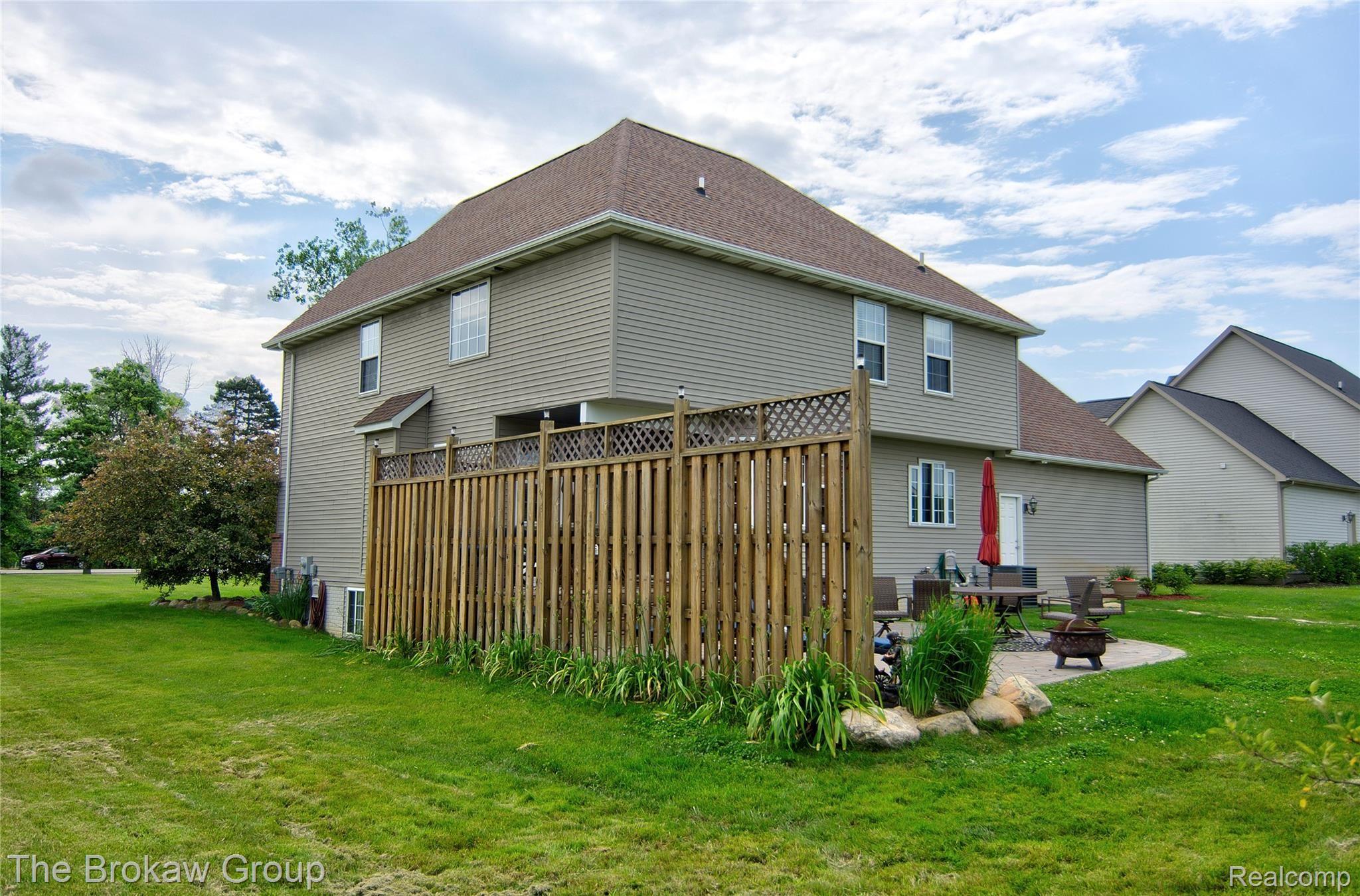 10134 Fenton Road Fenton, MI 48430 - Photo 82 of 83 _DSC0331_2_3.jpg