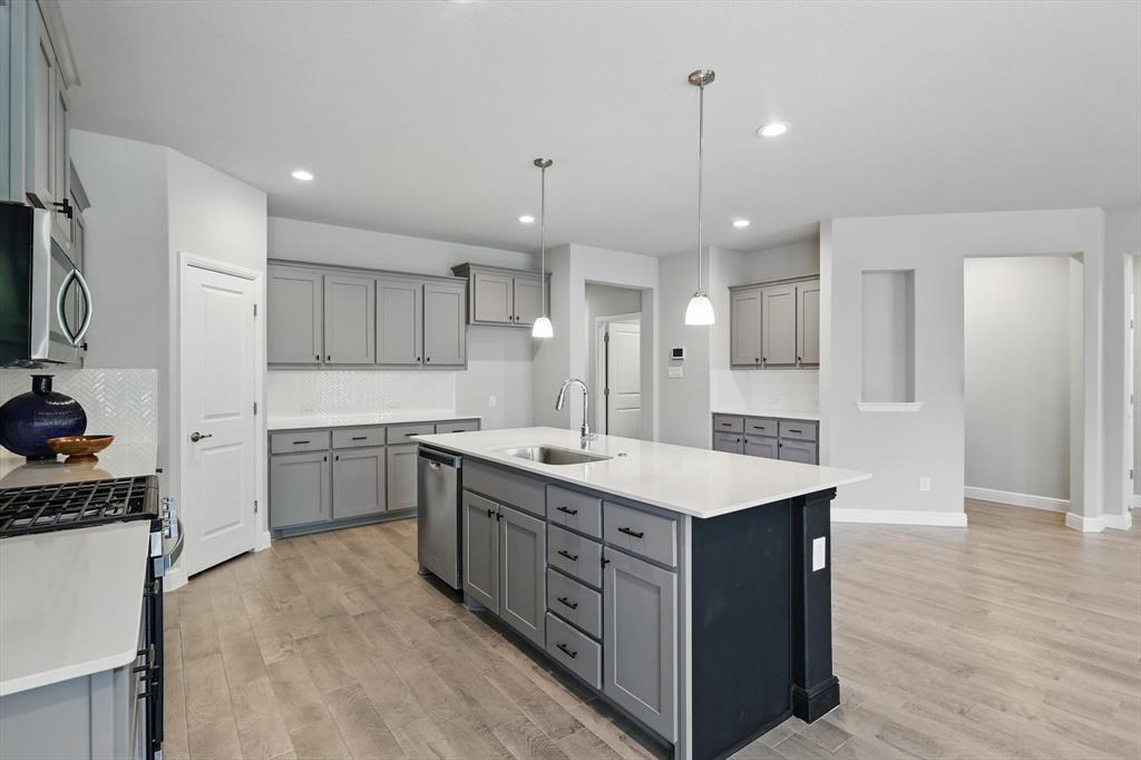5605 Round Hl Road Denton, TX 76210 - Photo 2 of 15 Kitchen