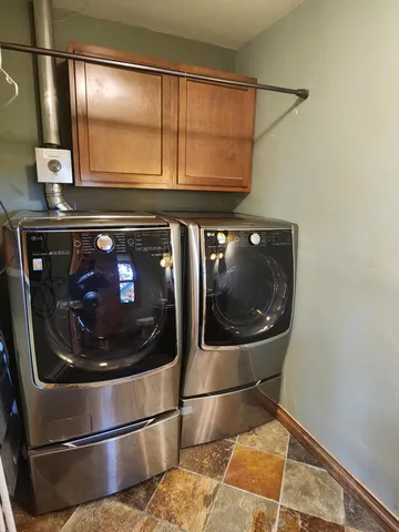 $459,500 | 2408 South Teut Road, Burlington, WI 53105