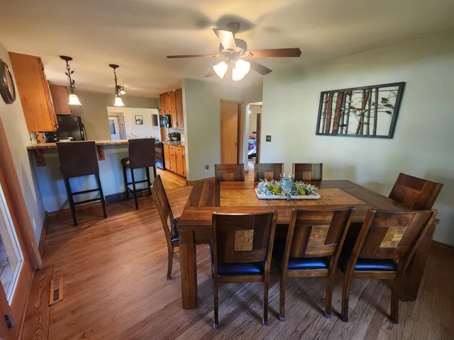 $459,500 | 2408 South Teut Road, Burlington, WI 53105