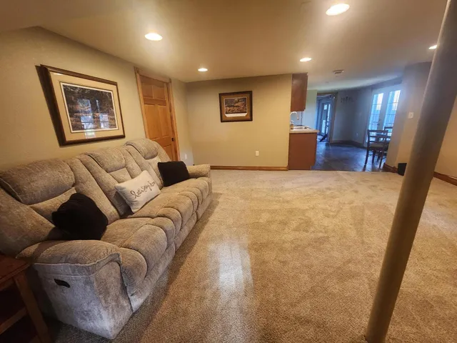 $459,500 | 2408 South Teut Road, Burlington, WI 53105