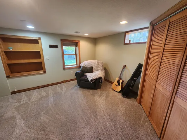 $459,500 | 2408 South Teut Road, Burlington, WI 53105