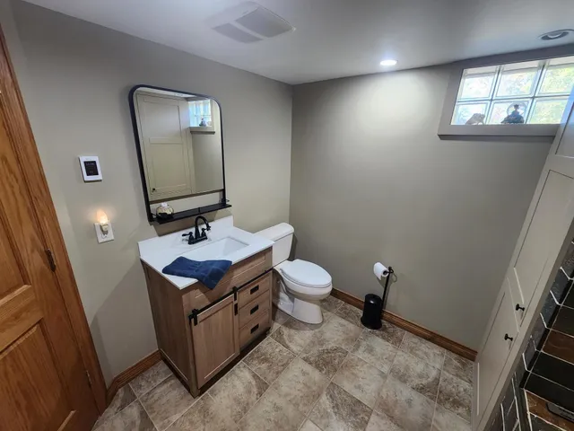 $459,500 | 2408 South Teut Road, Burlington, WI 53105