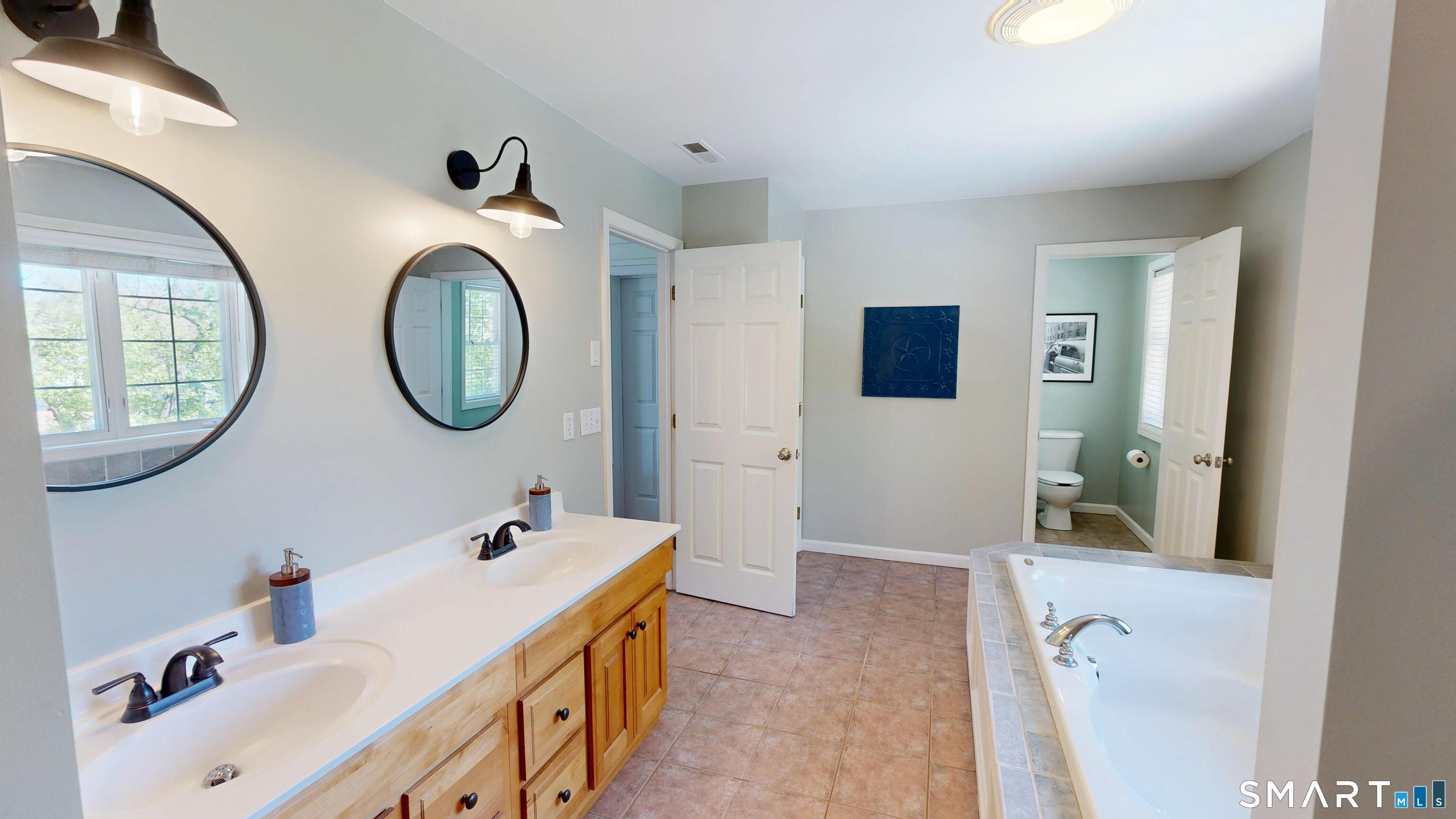 218 Summit Street Southington, CT 06479 - Photo 25 of 40